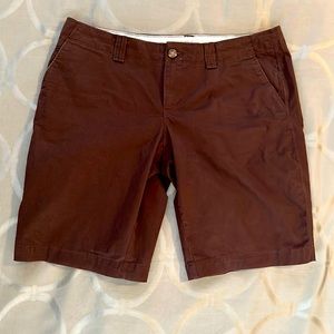 Old Navy women’s Bermuda shorts in size 12